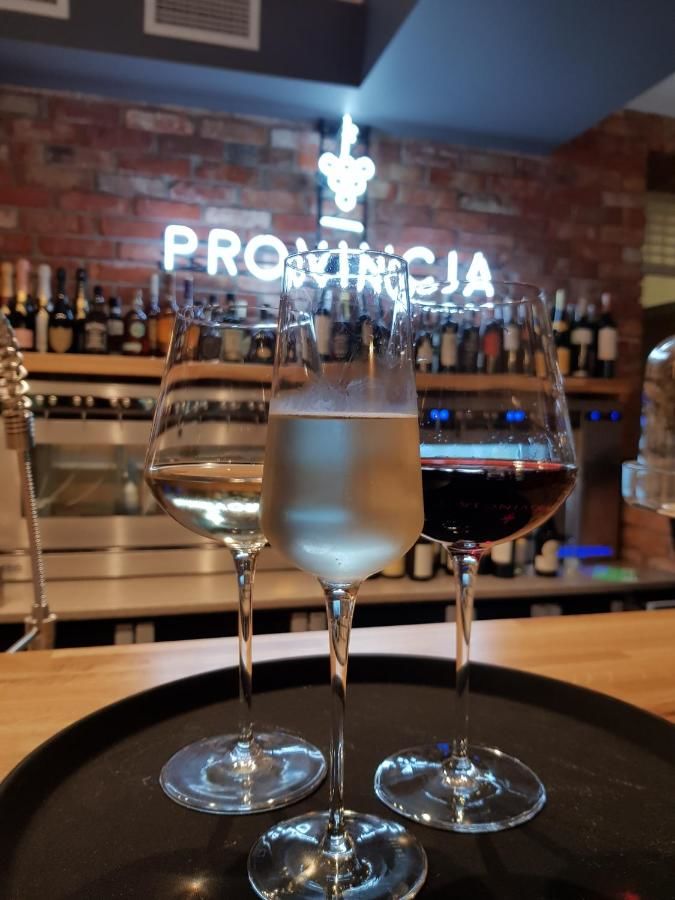 Мини-отель Provincja Winebar & Rooms Ольштын-8